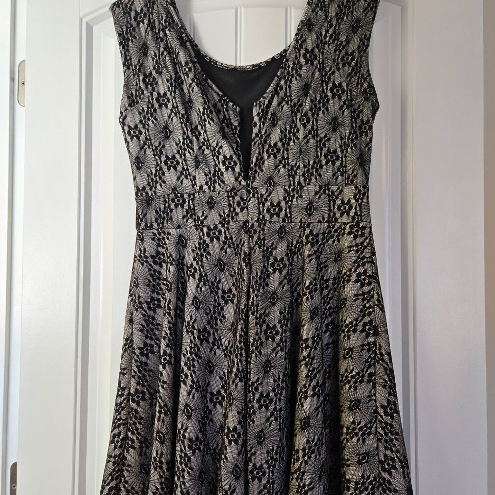 Black Lace Dress cute for Summer Formal Wedding - Picture 2 of 3